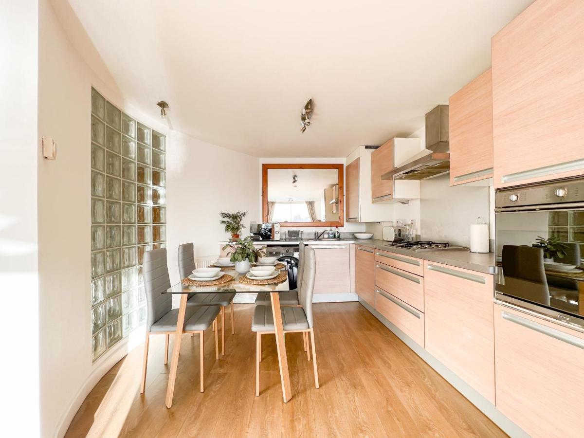 Stunning Riverview City Centre Apartment Glasgow Exterior photo