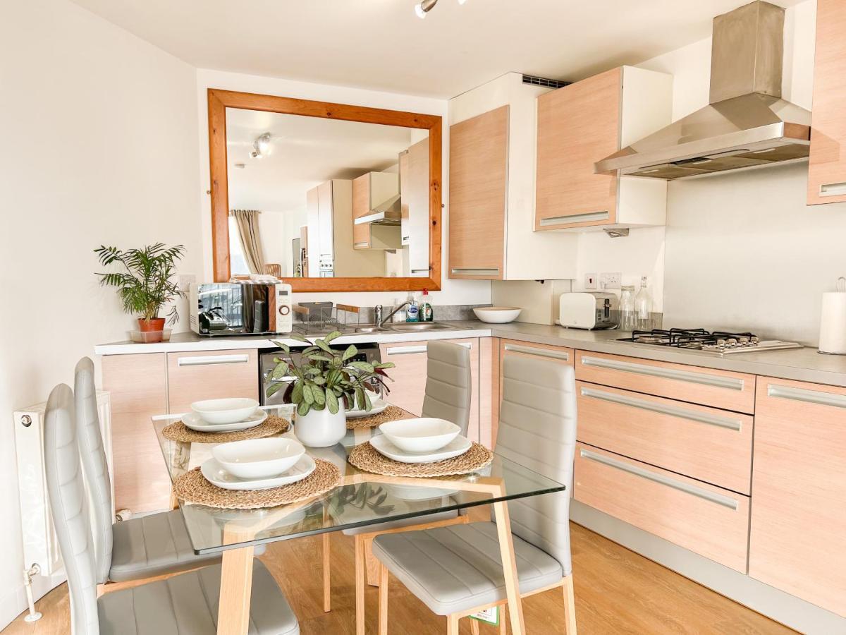 Stunning Riverview City Centre Apartment Glasgow Exterior photo