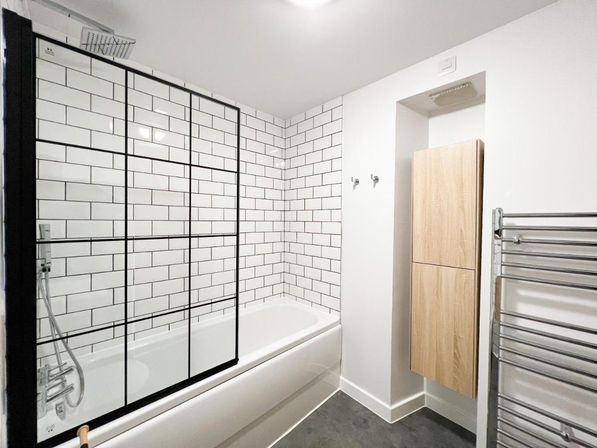 Stunning Riverview City Centre Apartment Glasgow Exterior photo